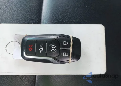 2016 Ford Explorer Xlt z USA, uszkodzony, nr VIN 1FM5K8DH5GGC00335